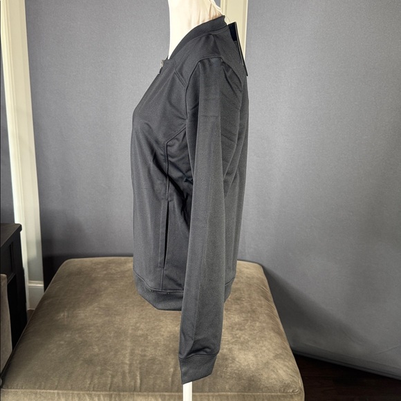 Women’s Under Armour Black Challenger Track Jacket Fitted Full Zip Size S NWT - Picture 5 of 13